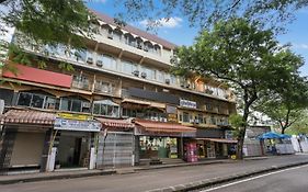 Fabhotel Spring Inn - Nr Borivali Station